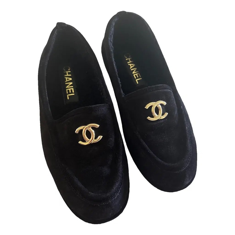 Chanel Black Shearling Loafer Moccasins